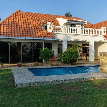 Sound Of The Sea Villa Pd Port Dickson Exterior photo